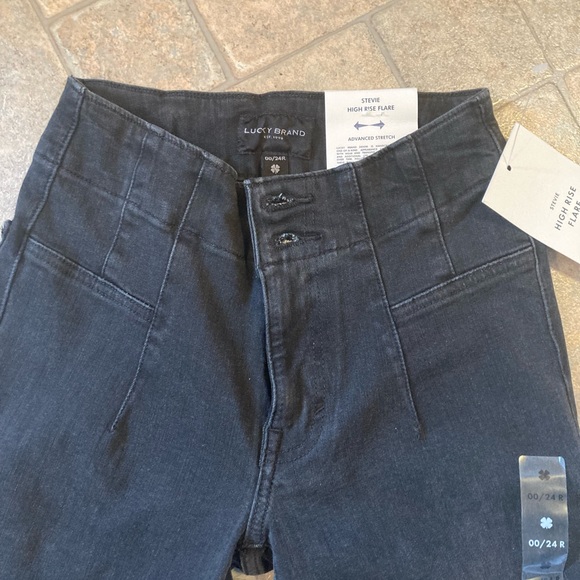 Lucky Brand Stevie high rise flare size 00/24R - Picture 2 of 5